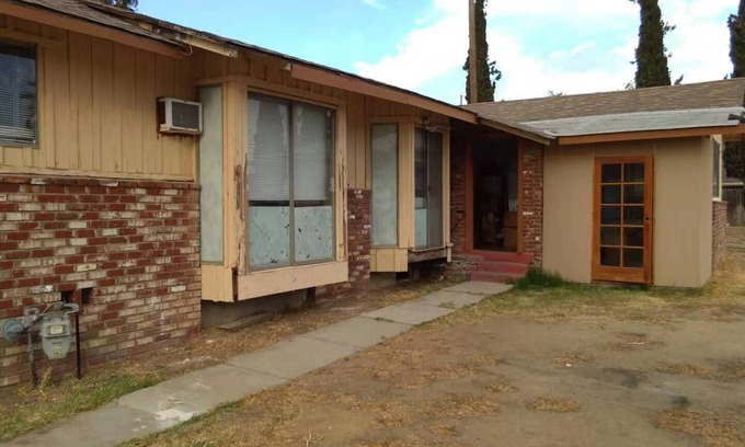 Rowland Heights House | SINGLE HOUS WITH WIDE YARD