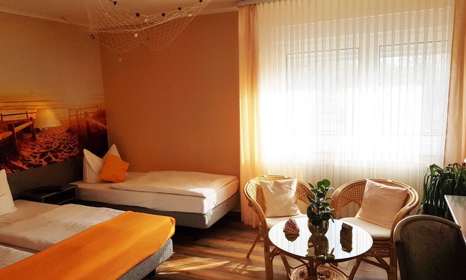 Buro House | Single room 1 online - Hotel Zur Fichtenbreite Garni plus