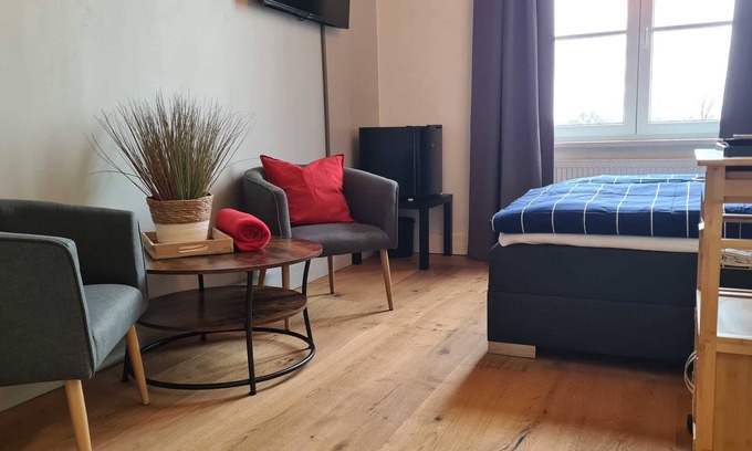 Anklam Apartment | Single room 7 - Altes Lazarett guest house