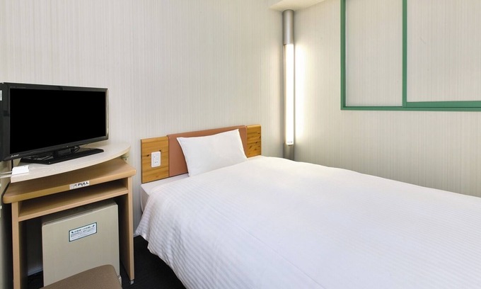 Hakata Ekimae Hotel | Single room smoking plan with breakfast for 2 peo/Fukuoka Fukuoka