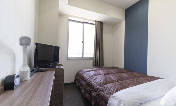 Hakata Ekimae Hotel | Single room smoking semidouble plan with breakfa/Fukuoka Fukuoka