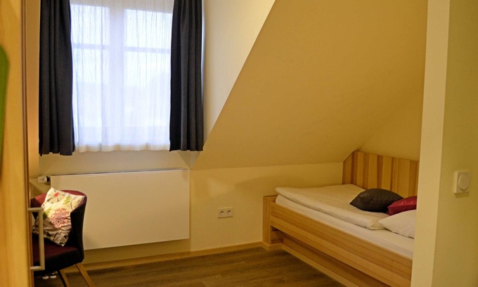 Eggolsheim House | Single room without balcony - Brauerei-Gasthof Pfister