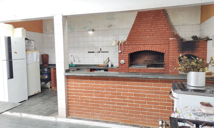 Cidade Nova Peruibe House | Single-storey house in Peruíbe, 400 meters from the beach