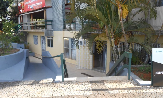 Asa Norte Apartment | Single storey living room/kit, furnished, in the store at 113 - North Wing