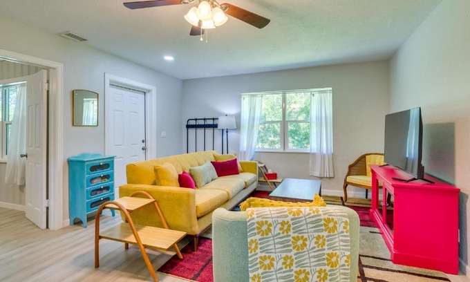 Ocala House | Single-Story Ocala Home with Porch - Near WEC!