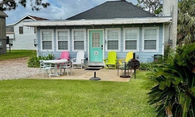 Port O Connor House | SIREN COVE is Close to Beach in POC