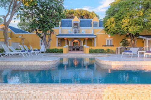 Pietermaai District Villa | Sirena Bay Estate