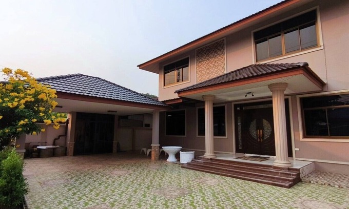 Nong Hoi House | Siri House | Private house, quiet, Chiang Mai city