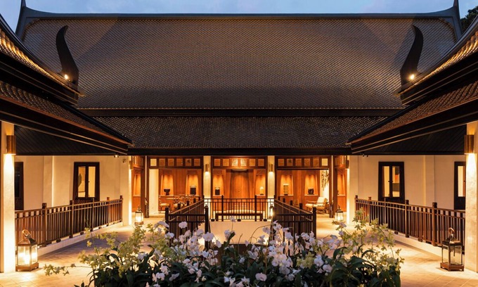 Bangkok Noi Villa | Siri Sala Villa - Six Bedroom Villa, Sleeps 12