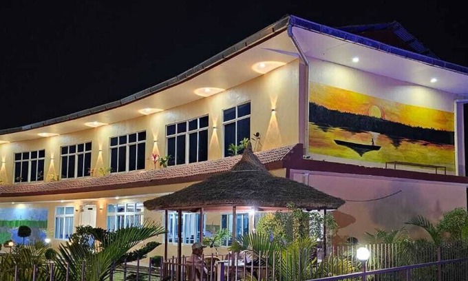 Sauraha House | sisaipark village