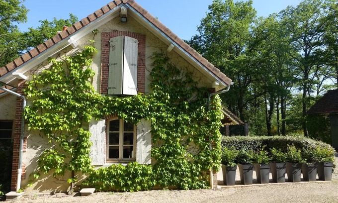 Nancay House | Sissin