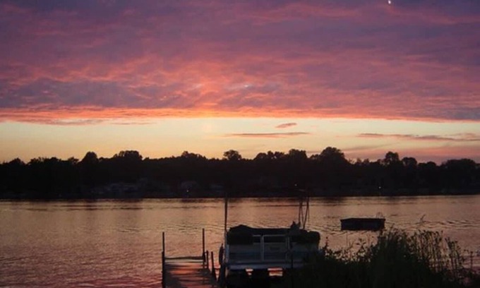 Sister Lakes Cabin | Sister Lake Cottages - Unit 6