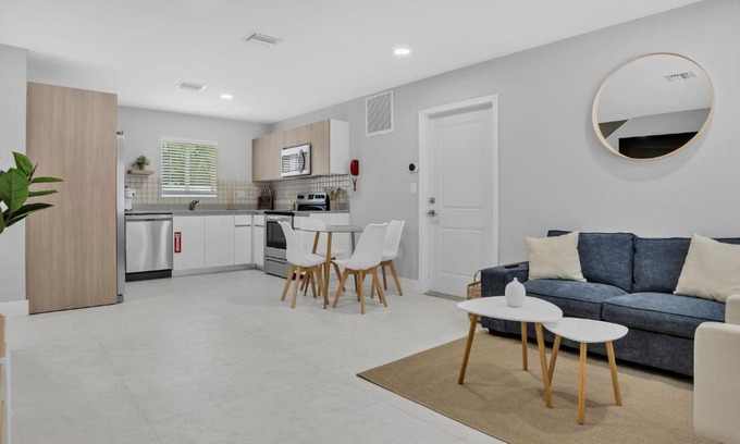 Downtown Fort Lauderdale Villa | Sistrunk Shades Villas #1 - Brand New Townhomes Downtown Fort Lauderdale