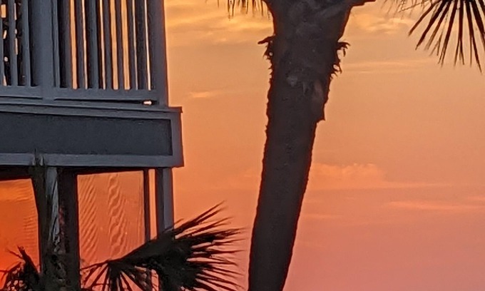 Crescent Beach Condo | Sit Back and Relax.enjoy the spectacular view from the screened porch!