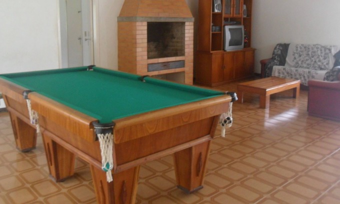Mogi das Cruzes House | Site with large pool, barbecue, games room and green lawn