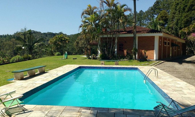 Juquitiba House | SITE WITH WIDE STRUCTURE AMONG ATLANTIC FOREST