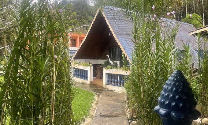 Miracatu House | Sitio Aconchegante e Tranquilo Para Quem Busca Sussego em Meio da Natureza