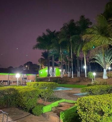 Mateus Leme House | Sitio Marques