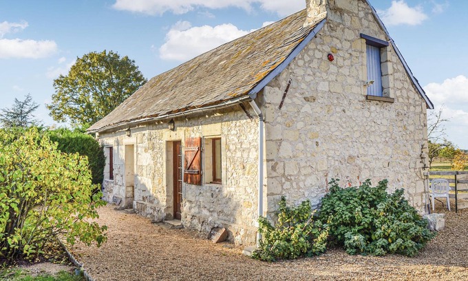 Saint-Philbert-du-Peuple House | Situated in the heart of the Loire Valley, this charming vacation home is the perfect base for explo