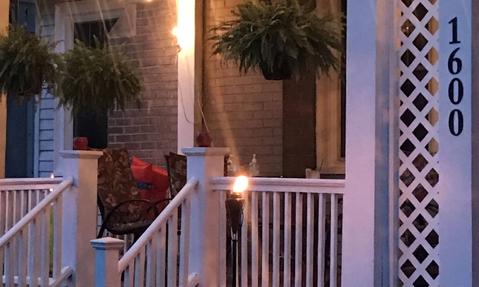 Trenton House | Situated directly on the Delaware River on the Island within historic Stacy Park