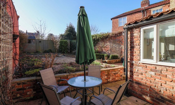 Pickering Cottage | Sixpence Cottage