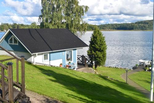 Osteraker House | Sjöstuga/gästhus i skärgården.