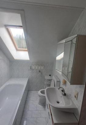Sankt Kathrein am Hauenstein Apartment | Ski, bike, hike & chill!