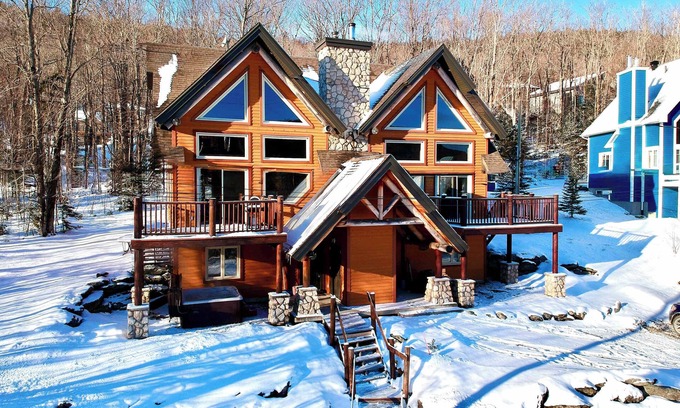 Saint-Philemon Ski Chalet | Ski Chalet - Mountain and Spa - Chalet Heritage