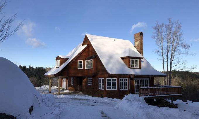 Winhall House | Ski Chalet on private 35 acre property with hot tub + stratton vip parking pass