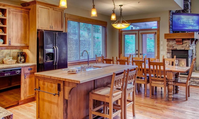 Snow Pine Estates House | Ski-in/out townhome with private hot tub, balcony & foosball - walk to Village