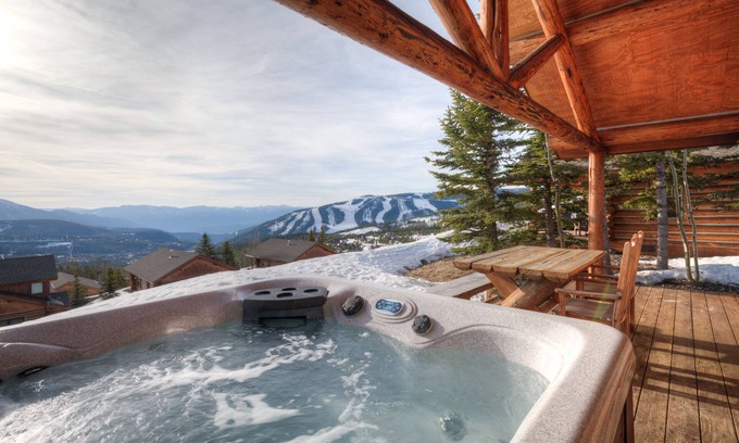 Big Sky House | Ski-in/Ski-out home w/hot tub in Moonlight Basin - Cowboy Heaven Cabin - The Lookout