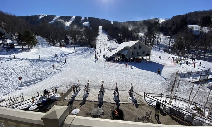 Hancock Condo | SKI-IN, SKI-OUT! LIFT and MT. VIEWS UNBEATABLE LOCATION for ALL SEASONS! Unit 1