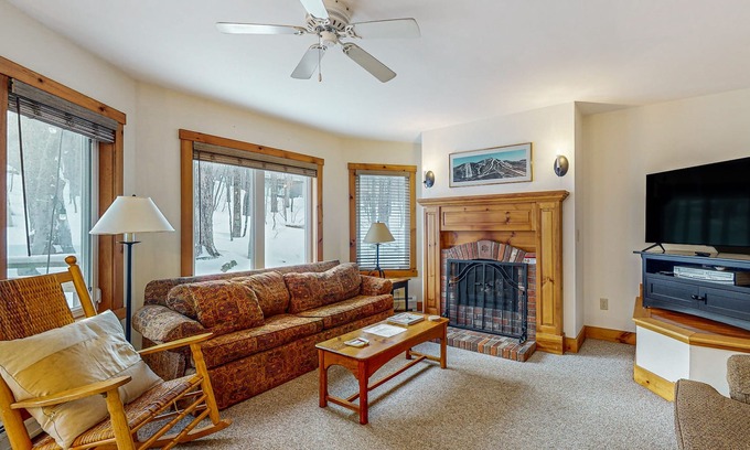 North Troy Condo | Ski-in/ski-out resort condo with fireplace, waterpark, & golf
