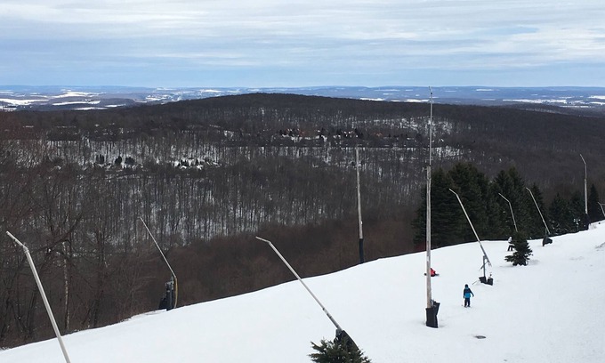 Seven Springs Condo | Ski-In/Ski-Out to Boomerang Trail,Corkscrew,Avalanche, Goosebumps at 7 Springs