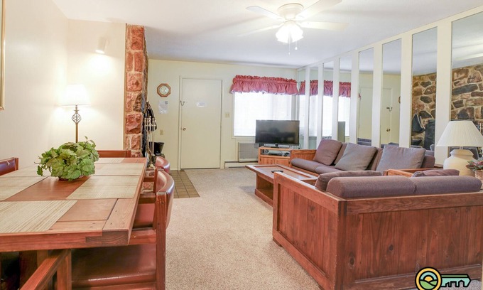Mount Jackson Condo | Ski/MTB/Golf Condo (#117) - Slope side | Ski slope & Resort views | Walk-in access!