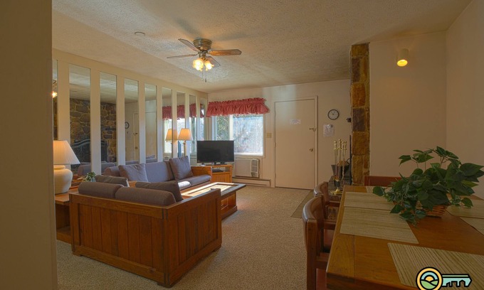 Mount Jackson Condo | Ski/MTB/Golf Condo (#128) - Slope side | Wonderful mountain & golf course views!