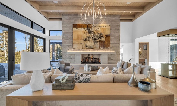 Park City House | Ski Out Private Ski Runs, Game Room, Golf Simulator