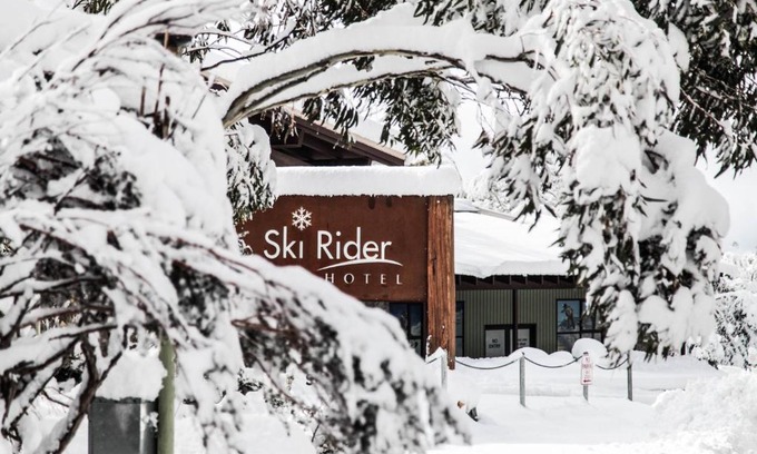 Kosciuszko National Park Hotel | Ski Rider Hotel
