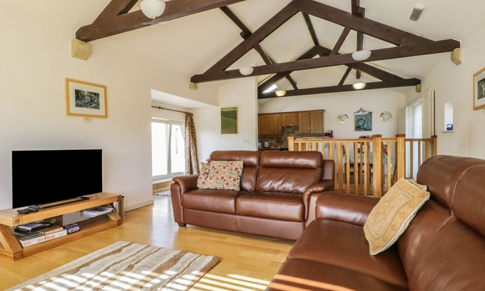 Cockermouth Cottage | SKIDDAW, pet friendly, luxury holiday cottage in Cockermouth