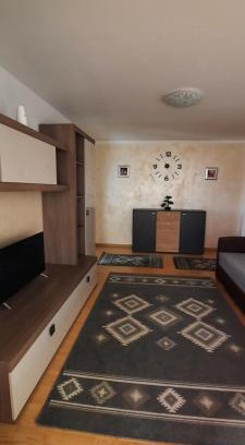 Roman Apartment | Skirdohome