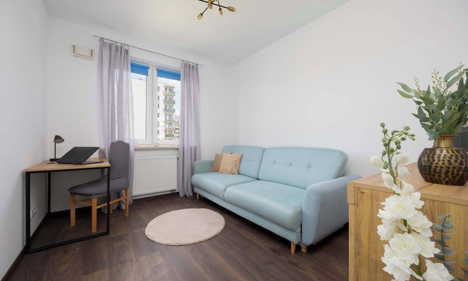 Ursus Apartment | Skoroszewska 5A | Warsaw | Spacious Apartment | Balcony