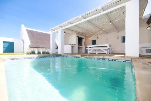 Struisbaai House | Skulpies Cottage Langezandt In Struisbaai