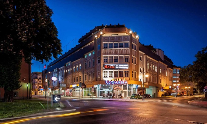 Legnica Hotel | Sky Business Hotel