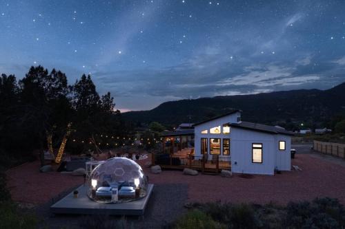 Glendale House | Sky Dome Hot Tub Climbing Wall Hammock Tents EV