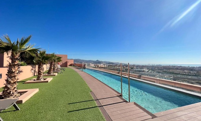 Hacienda Bizcochero Apartment | Sky Garden & seasonal pool views by ELE Apartments