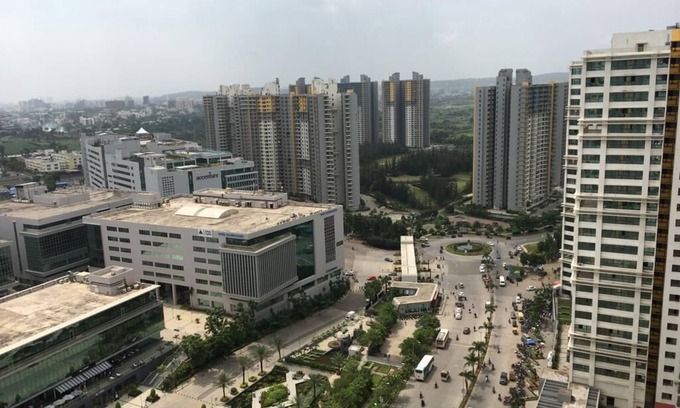 Phase 1 Apartment | Sky High at Blue Ridge, 22nd floor