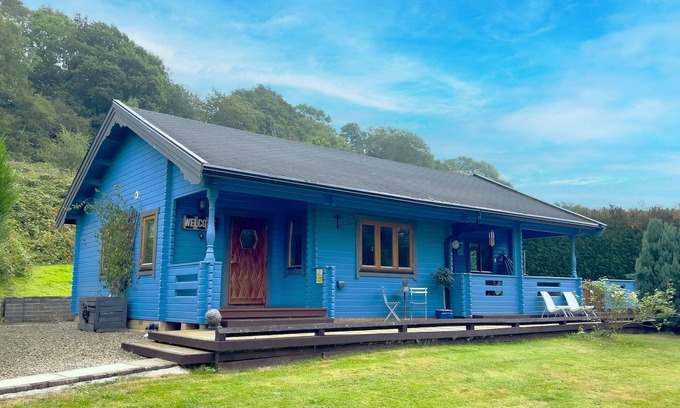 Great Ayton Cabin | Sky Lodge 6 Great Ayton Yorkshire - a lodge that sleeps 6 guests in 3 bedrooms