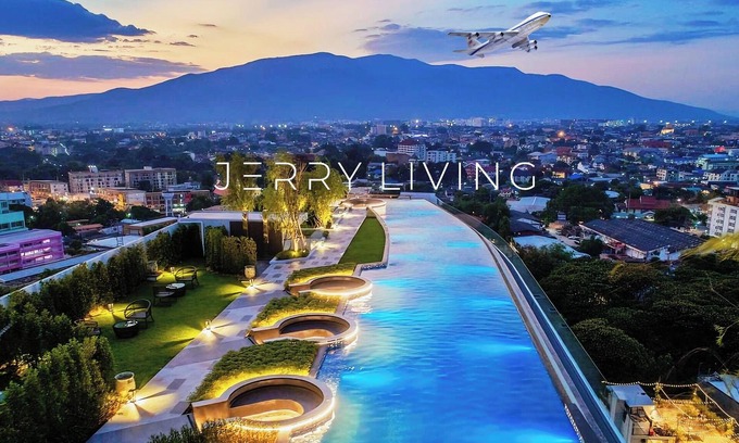 Chang Khlan Apartment | Sky pool Holiday home near Tha Phae Gate Old town 2 bedroom