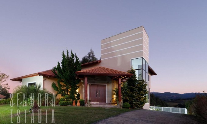 Rancho Queimado House | Sky View Mansion Panoramic Luxury in the Mountains
