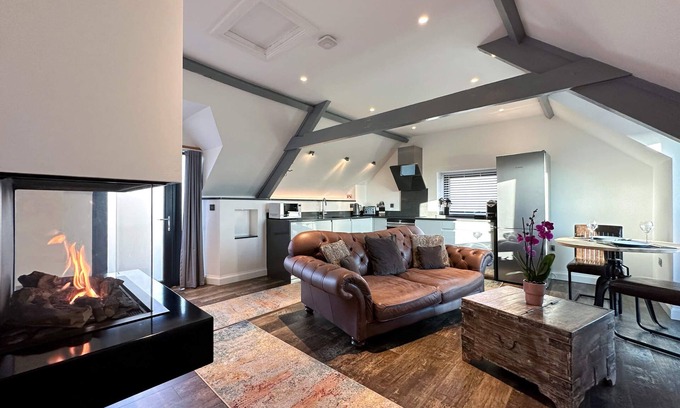 Marhamchurch Apartment | Skyfall - sleeps 2 guests in 1 bedroom